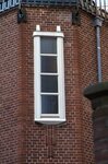 Venster aan de Tweede Passeerdersdwarsstraat.
<br/>
Marcel Westhoff, 2019-02-01